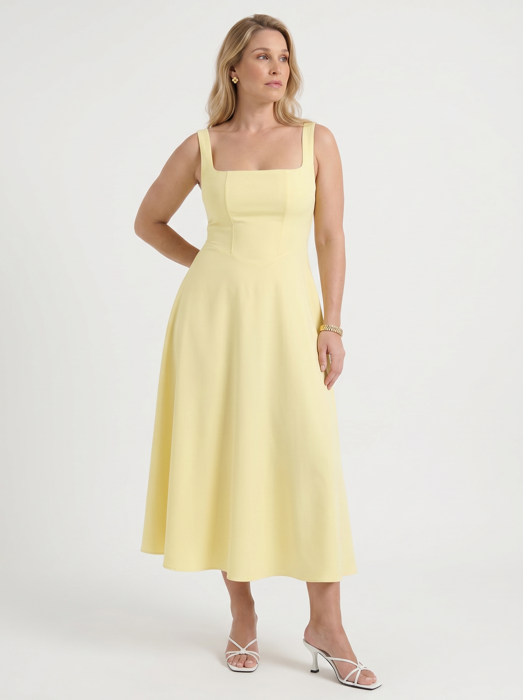 Clarisse Midikleid mit Karree-Ausschnitt und Schwingrock