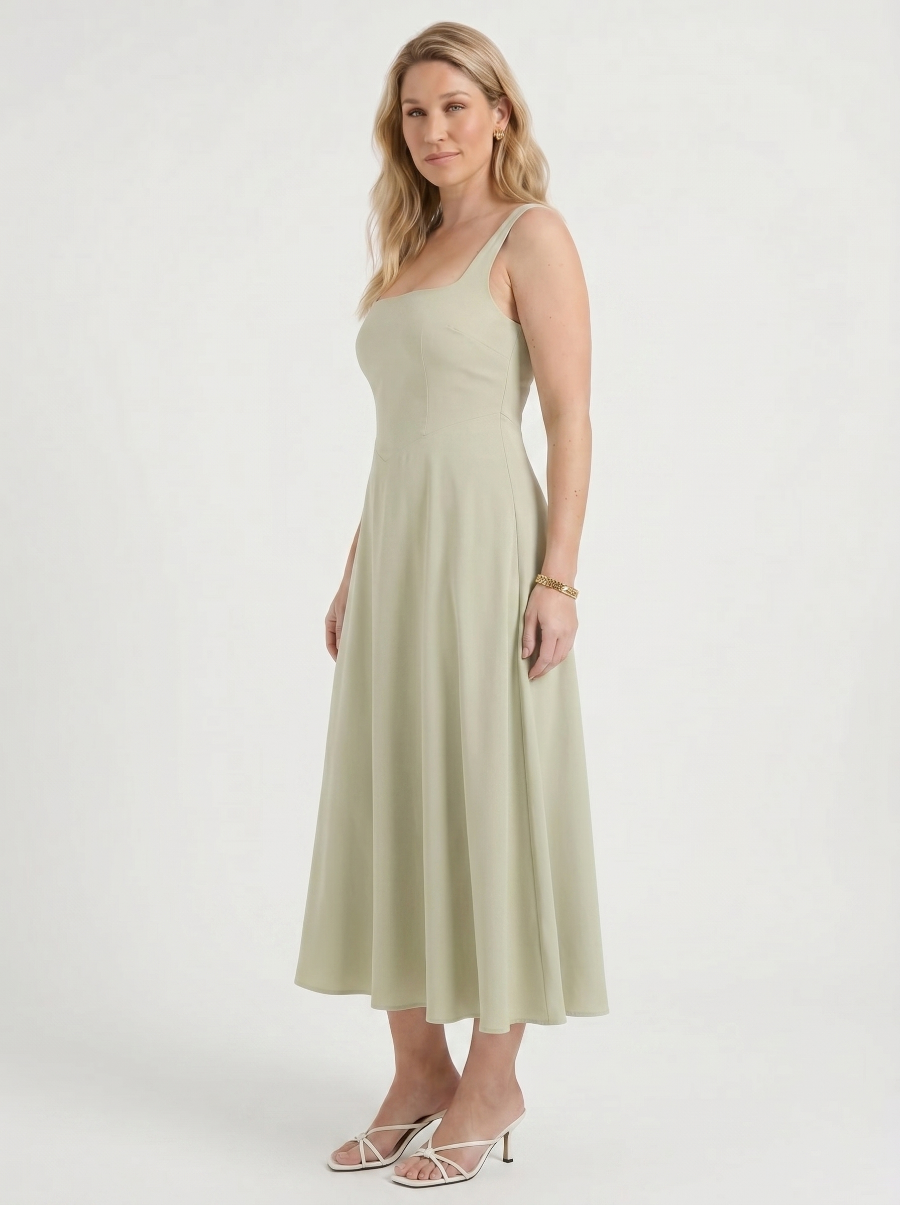 Clarisse Midikleid mit Karree-Ausschnitt und Schwingrock
