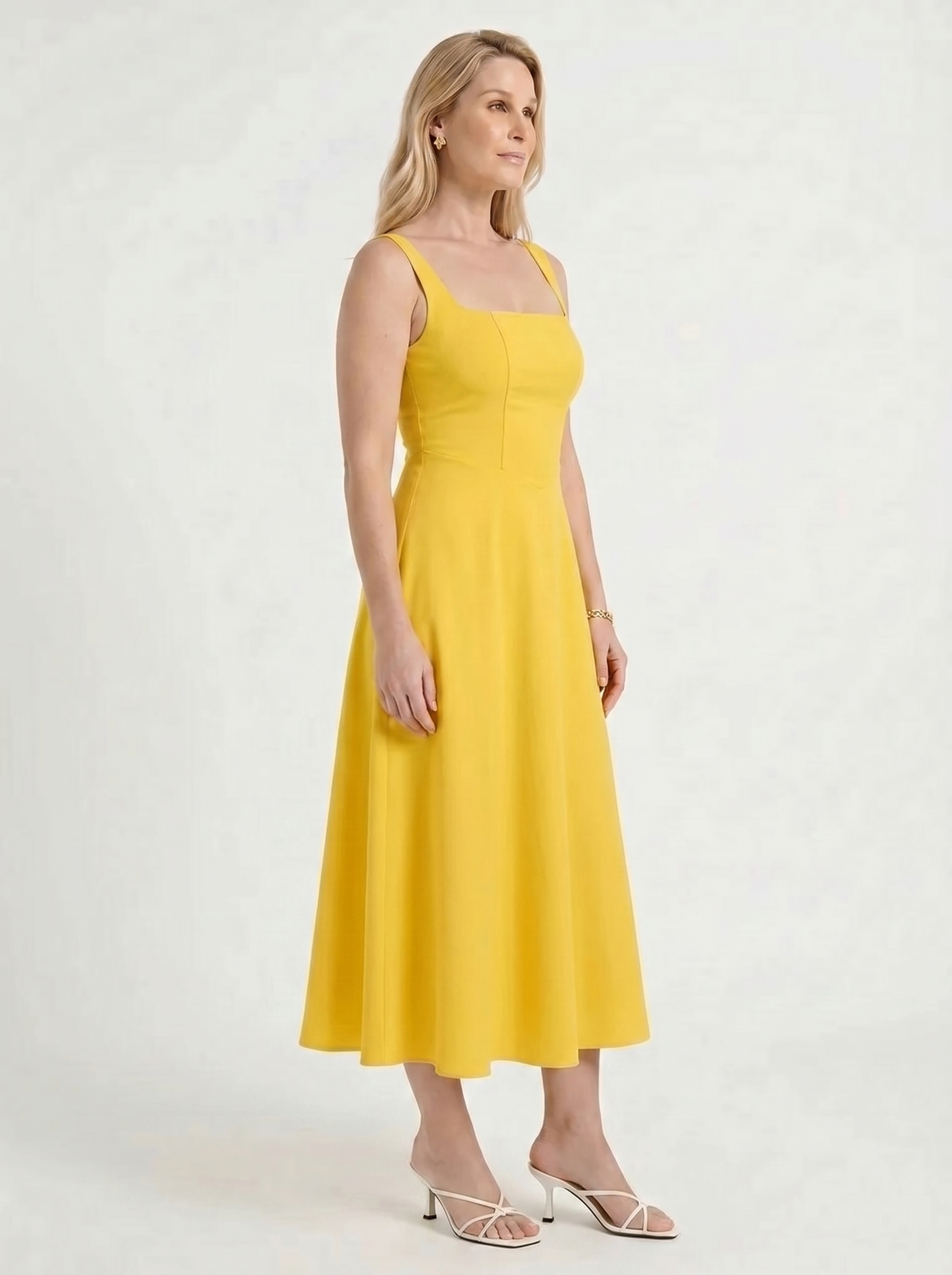 Clarisse Midikleid mit Karree-Ausschnitt und Schwingrock