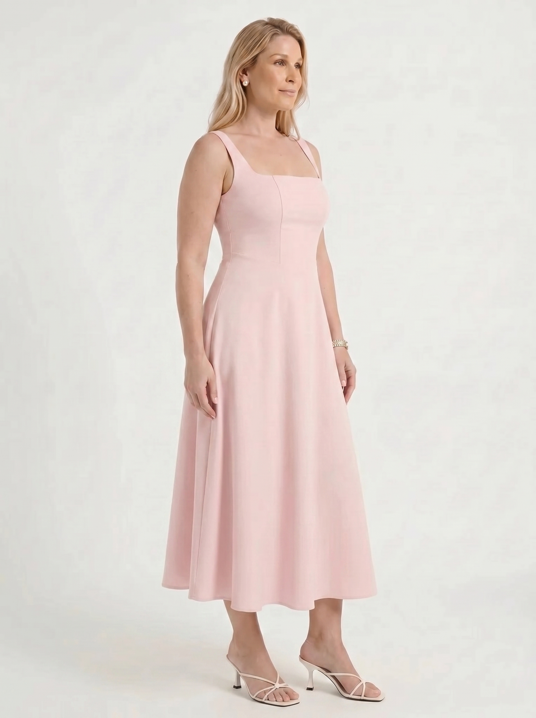 Clarisse Midikleid mit Karree-Ausschnitt und Schwingrock