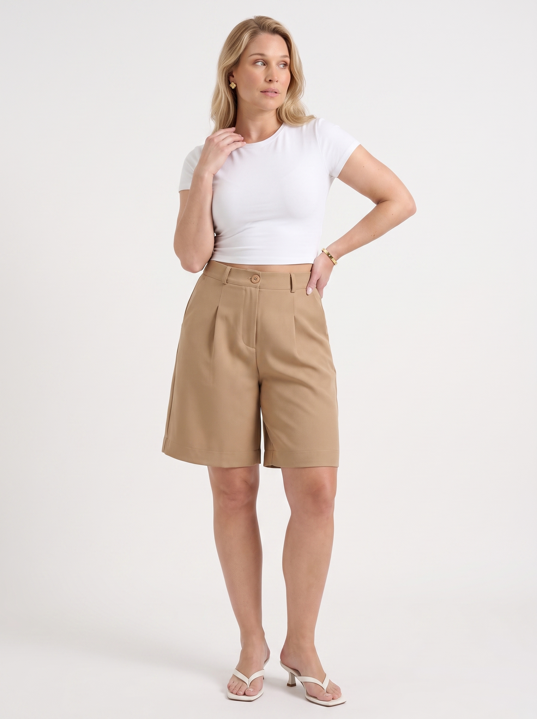 Anais Bermudashorts mit Bundfalten