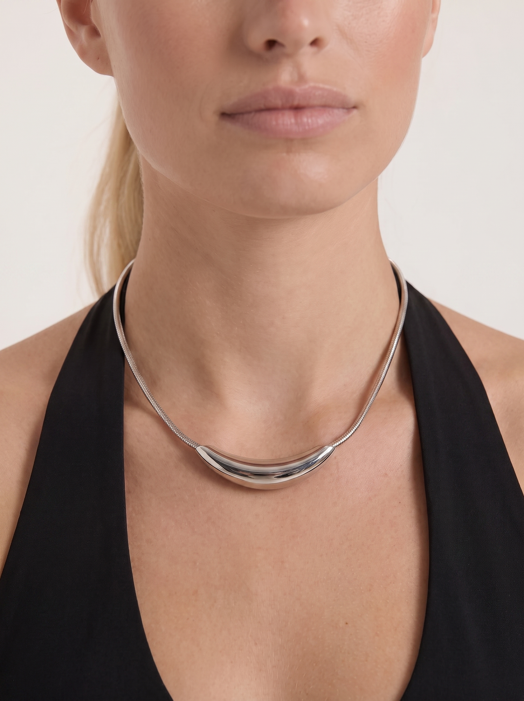 Ilse Schlangenkette mit geschwungenem Anhänger
