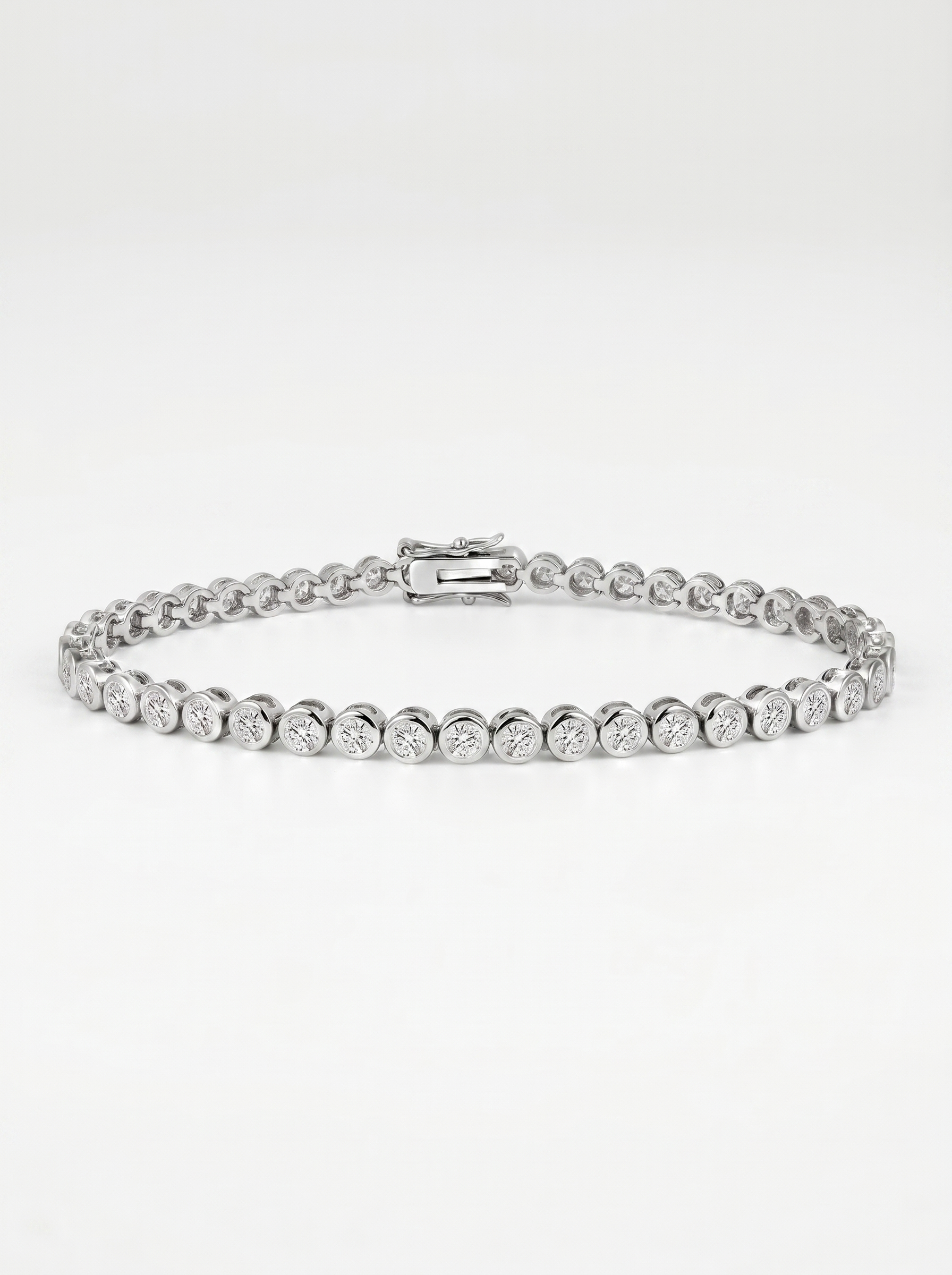 Ines Tennisarmband mit gefassten Steinen