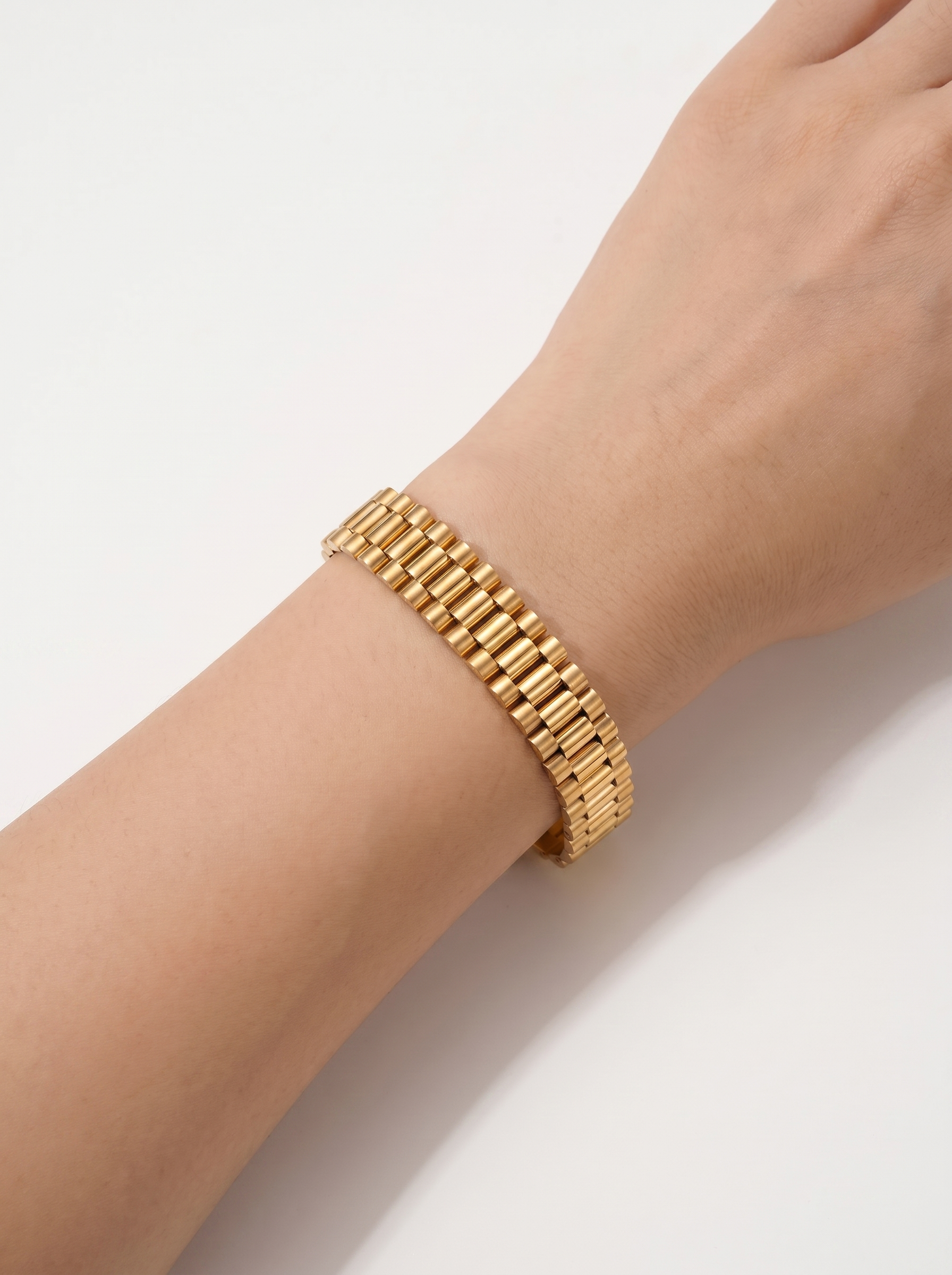Luisa Gliederarmband im Uhrenarmband-Stil