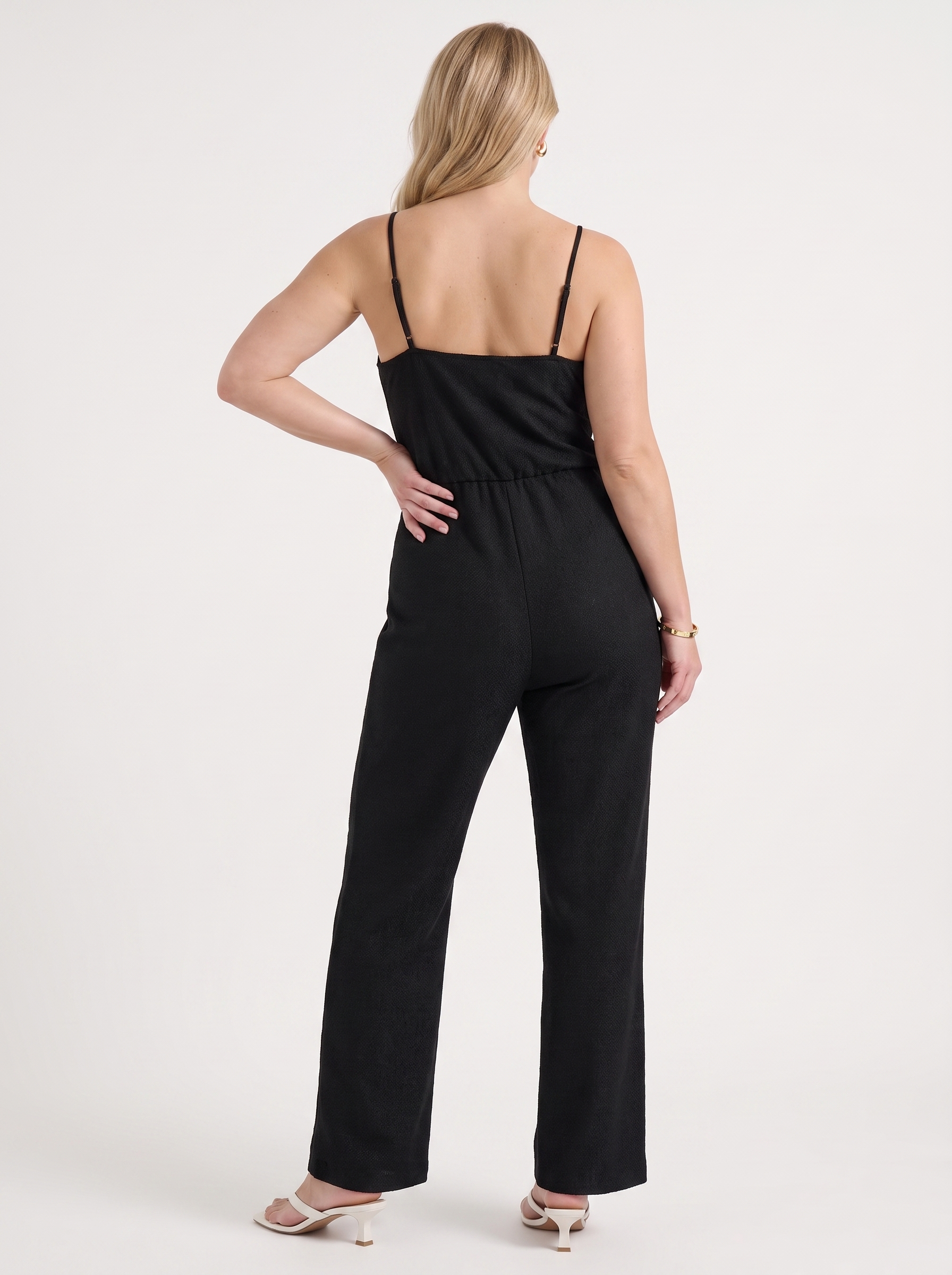 Cheri Damen Jumpsuit in Wickeloptik