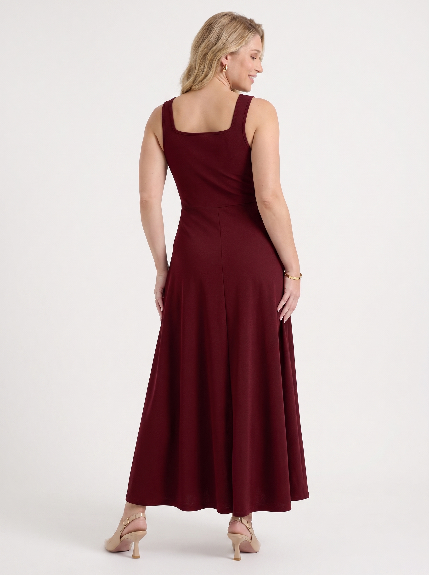 Dani Midikleid mit Karree-Ausschnitt und Schwingrock