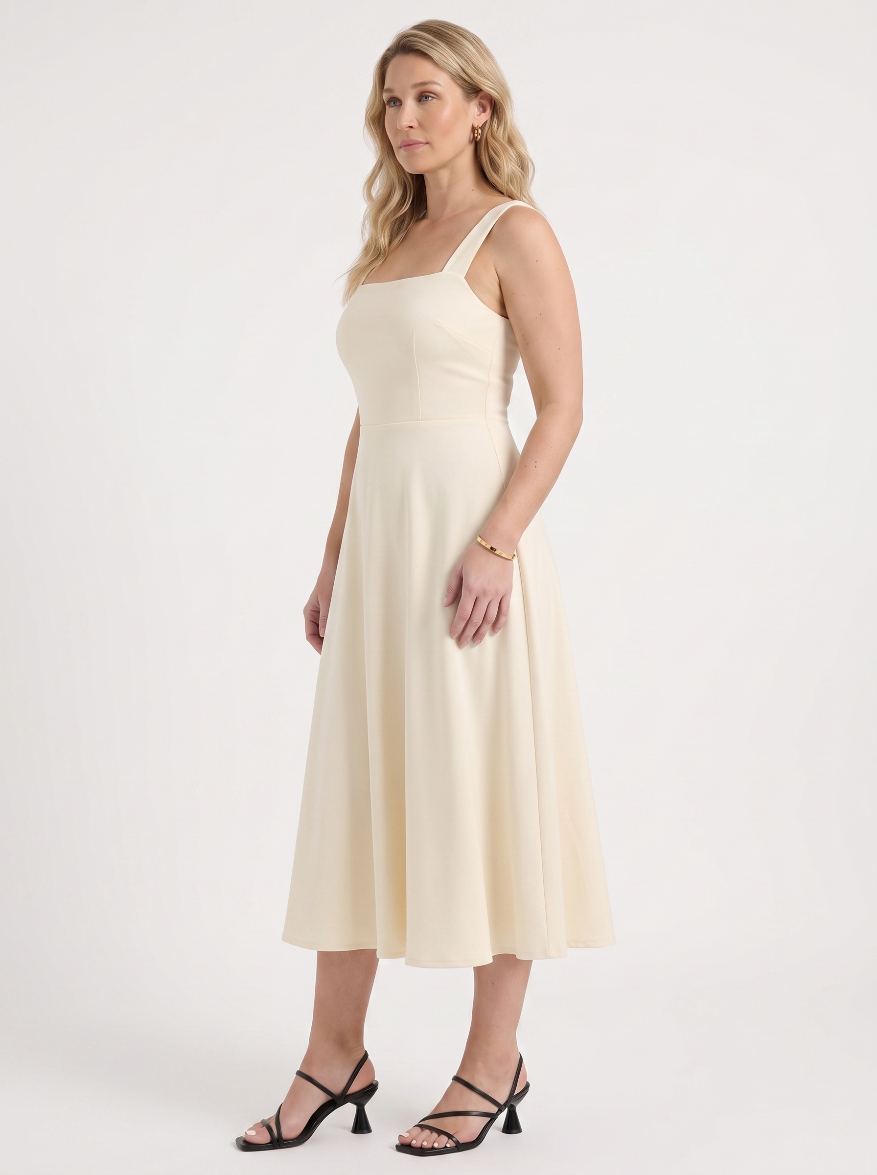Chloe Midikleid mit Karree-Ausschnitt