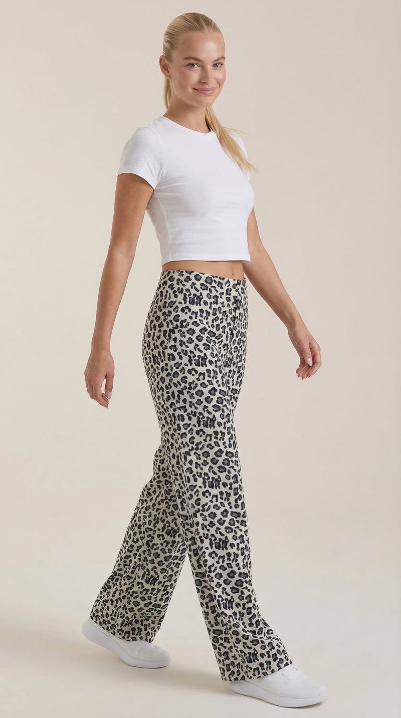 Cleo Hose im Leopardenmuster
