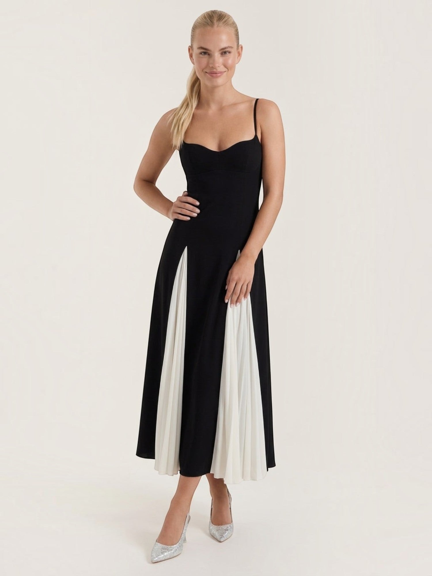 Goldie Midikleid mit zweifarbigem Plisseerock