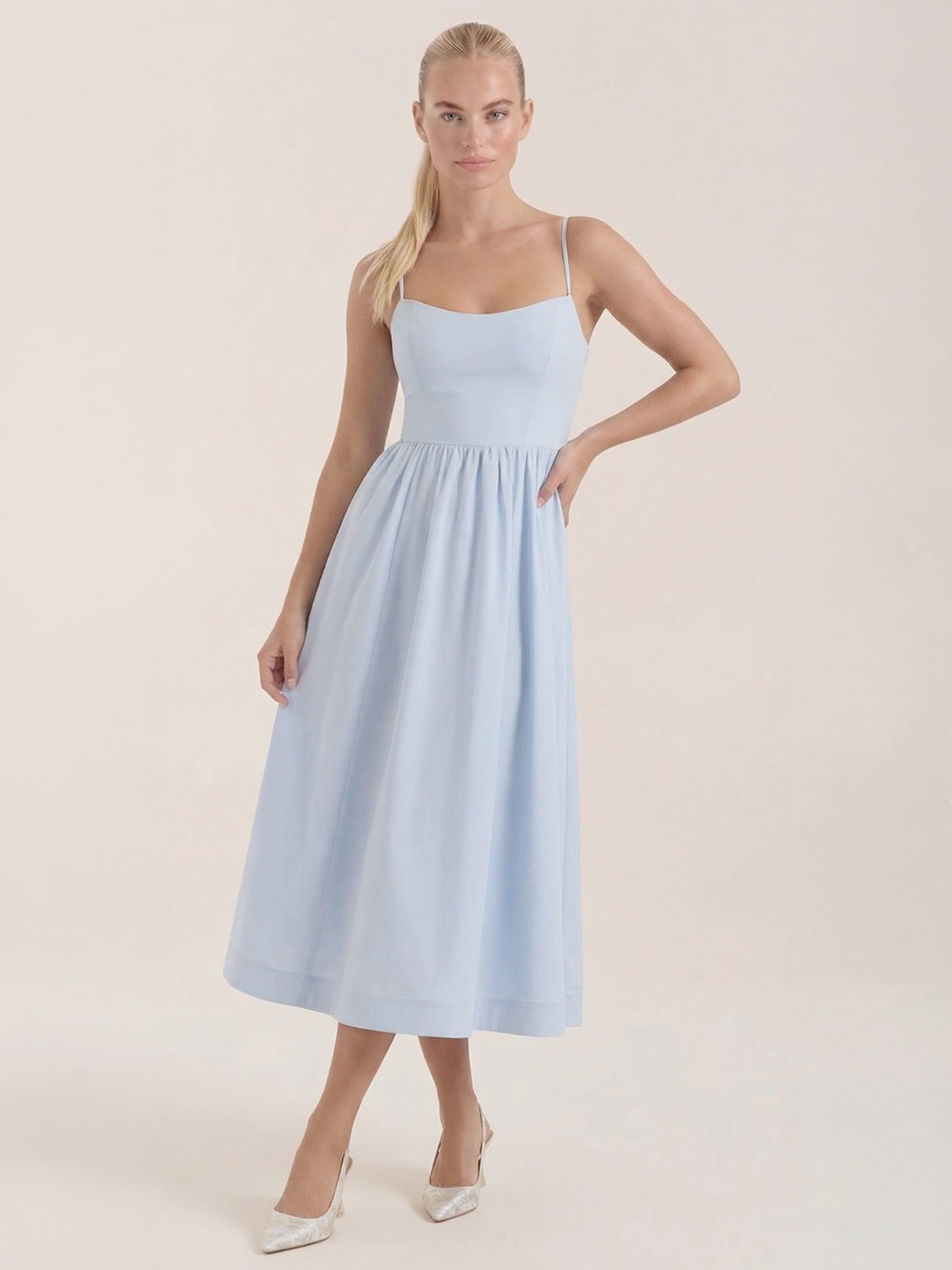 Molly Midi-Trägerkleid