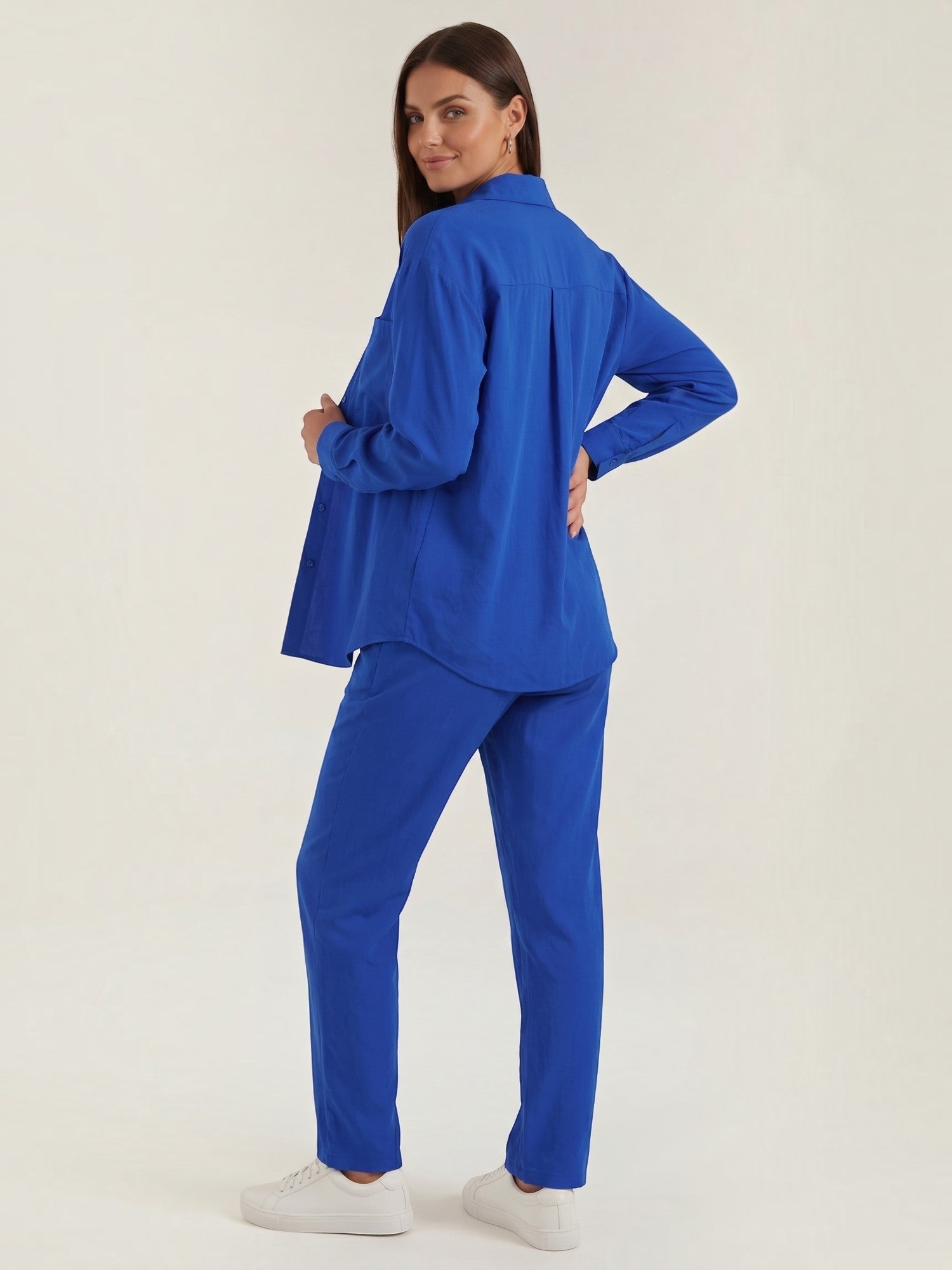 Blau