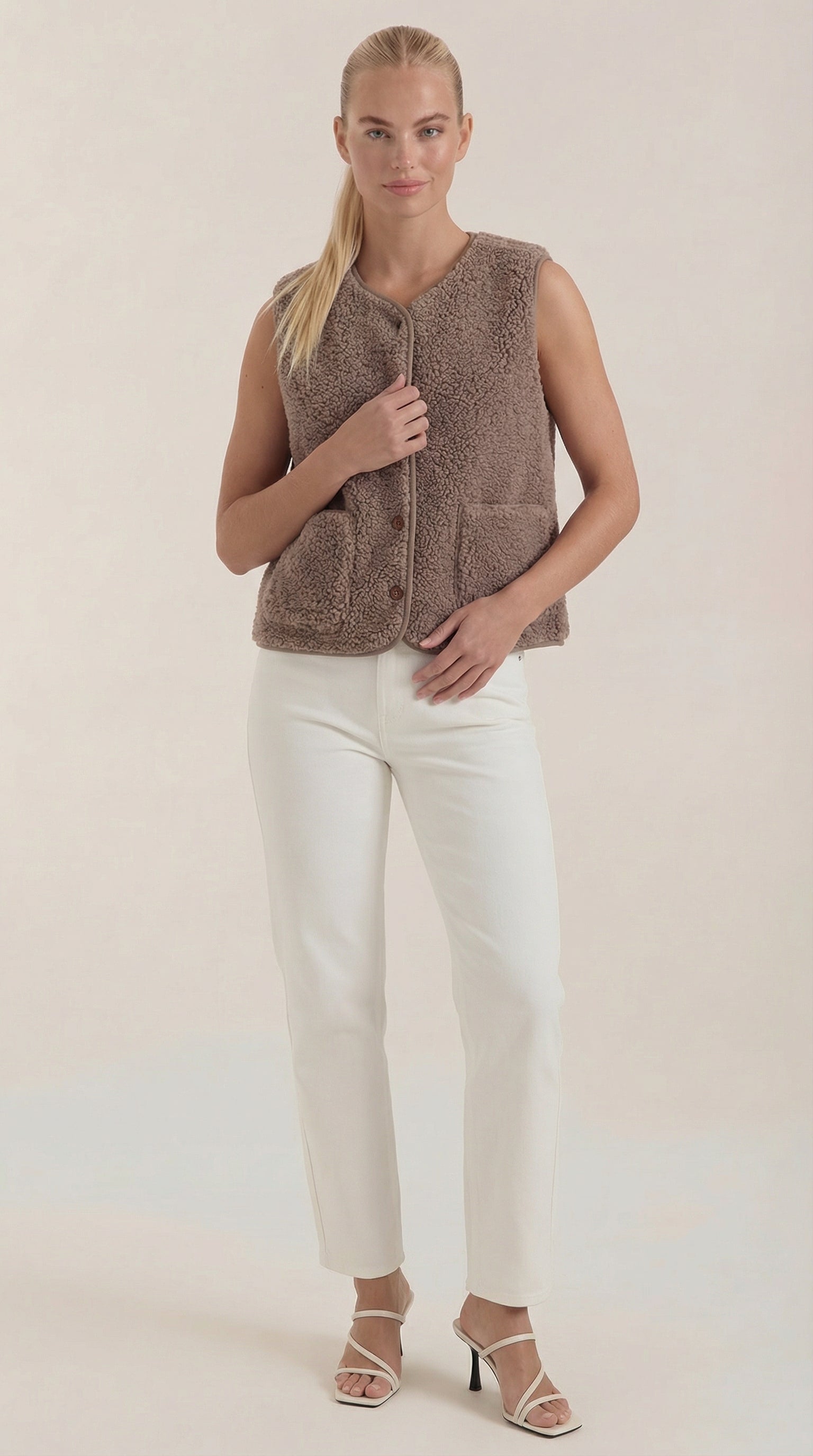 Taupe