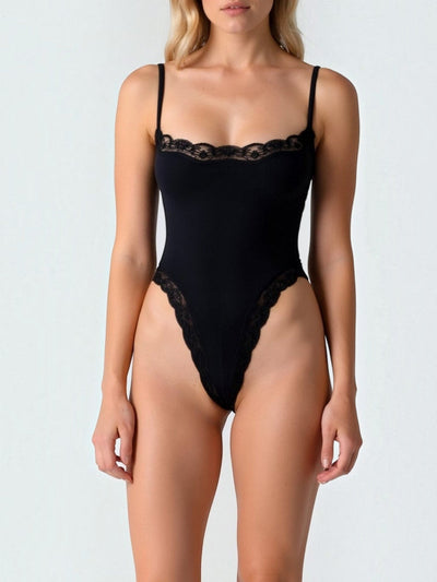Nahtloser Spitzen-String-Body
